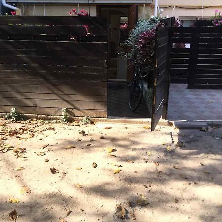 Ferienwohnung Дворик На Жуковского Odessa Exterior foto